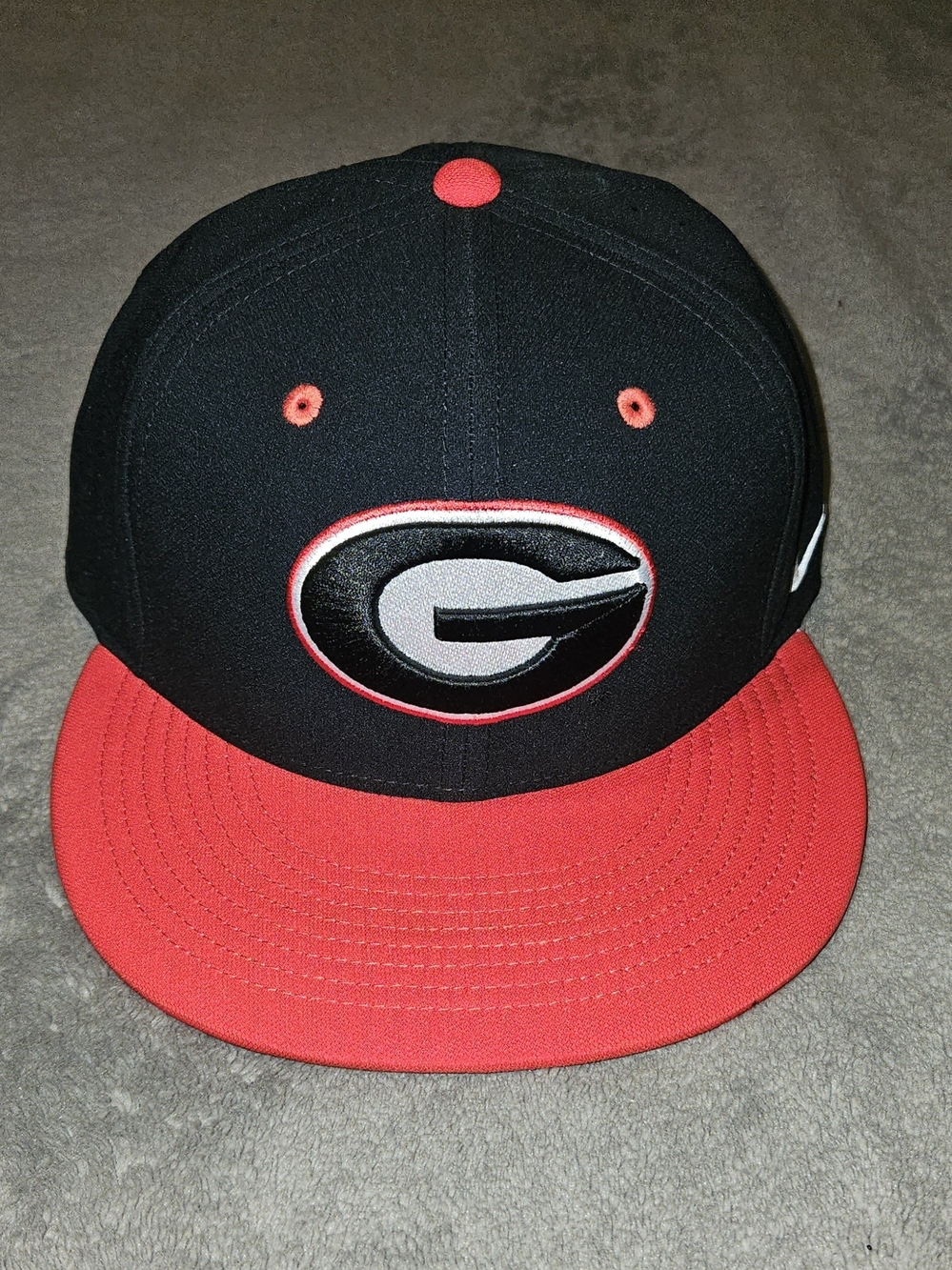 Nike - Men's Georgia Bulldogs Aerobill Performance Hat - Black/Red - 7-3/8